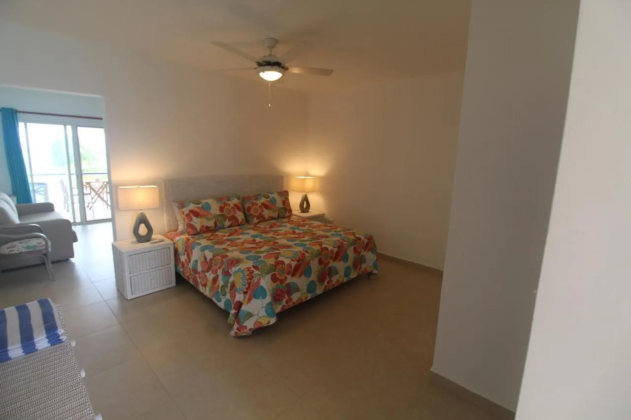 The Horny Toad Guesthouse Simpson Bay