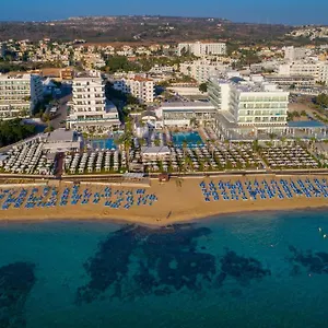 constantinos-the-great-beach-hotel-protaras.protaras-cy-hotels.com/